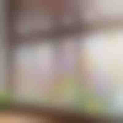 Živahna cvetlična nalepka za okno | FLORASTIK